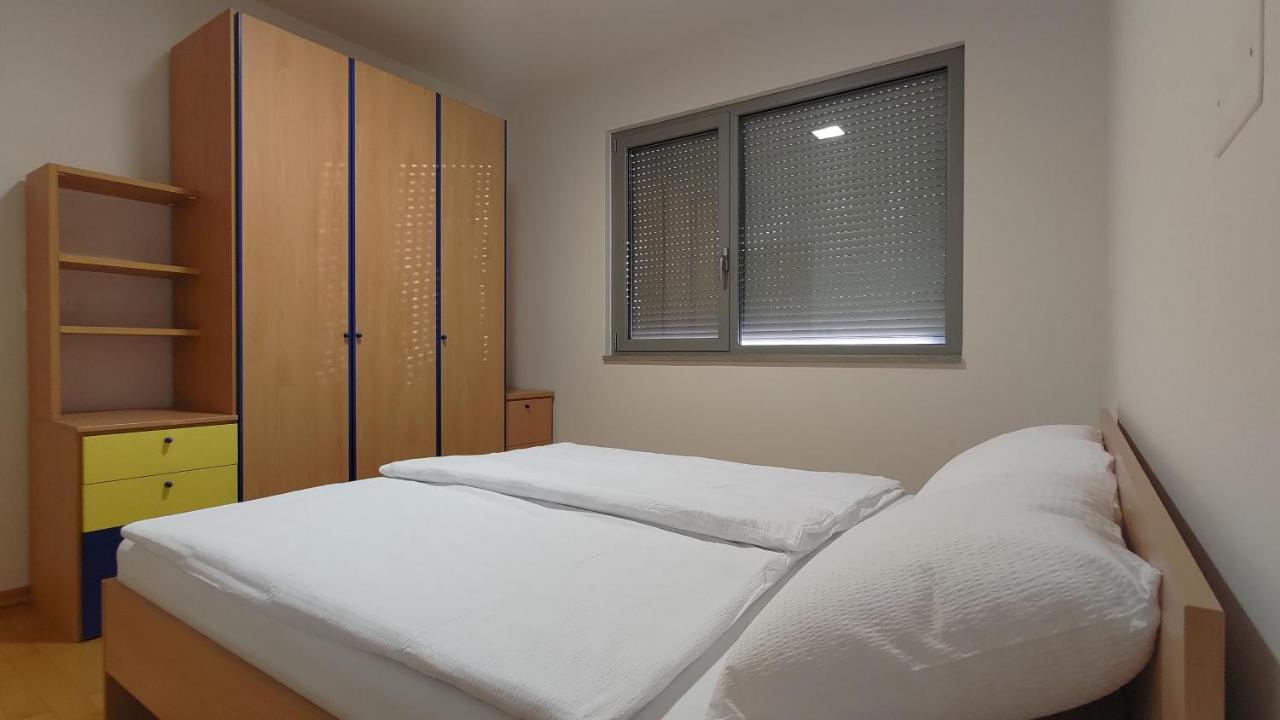 Apartmaji Palea Izola Buitenkant foto
